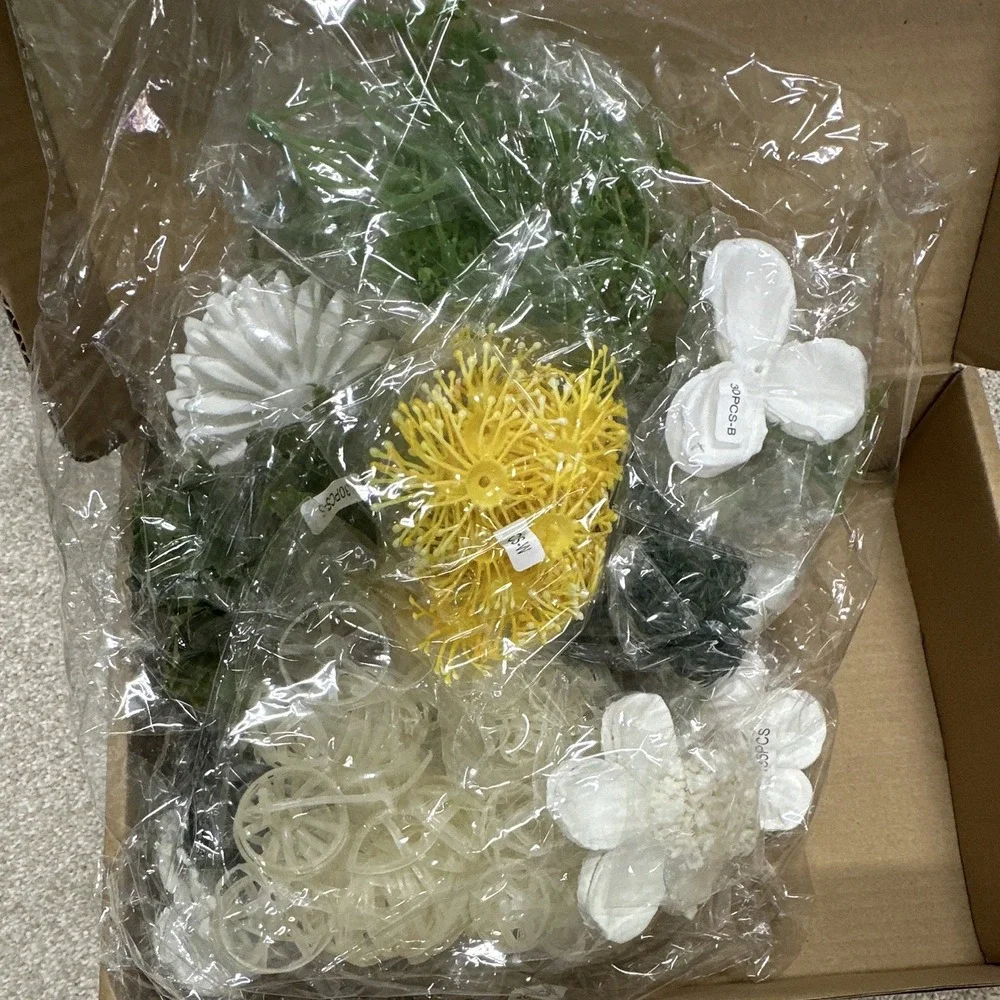 Forever Flowerz Wonderful White Kit 2 Floral Craft Kit w/ Tool, Plastic